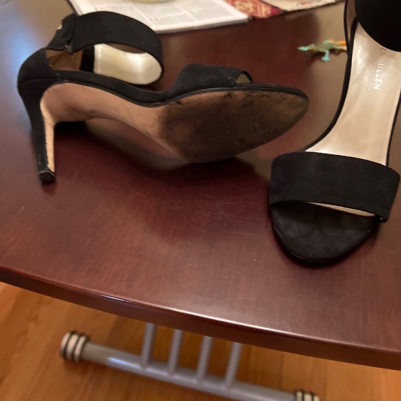 Shoes - Picture 2 of 4